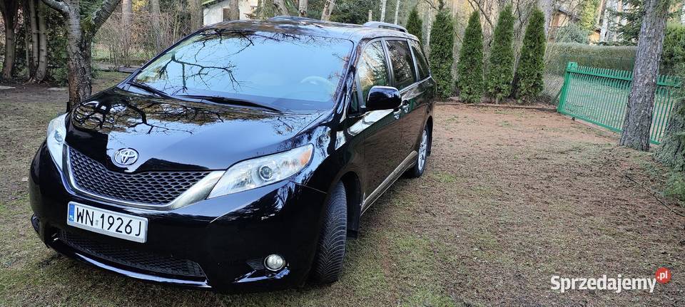 Toyota Sienna 35 V6 XLE AWD stan Doposażona relingi dachowe sprzedam