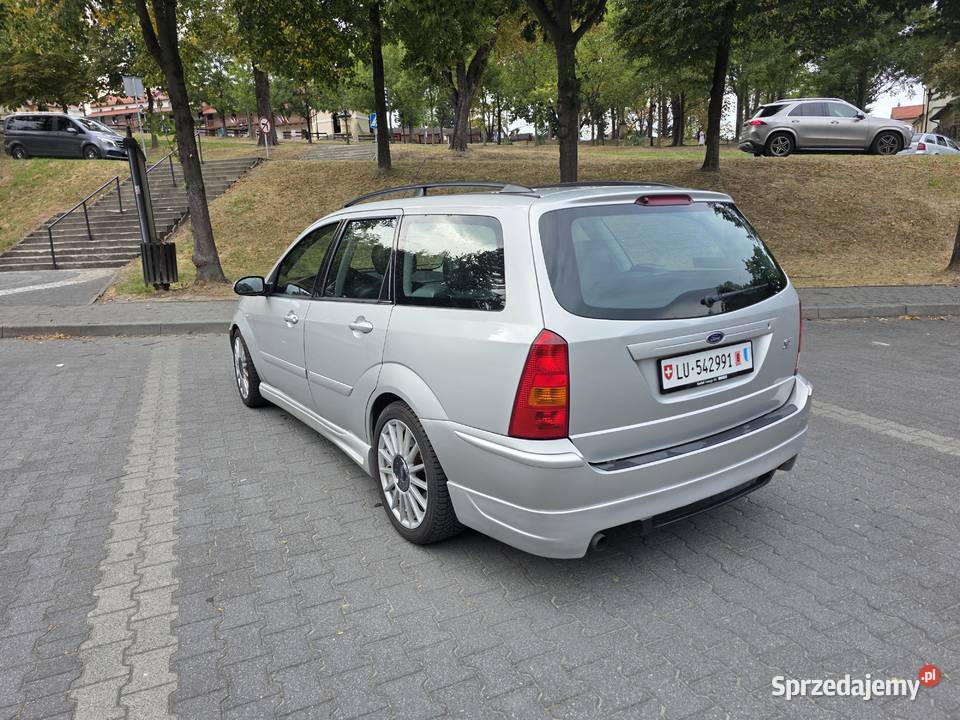 Ford Focus ST170 kombi 20 benzyna ze Szwajcarii MP3