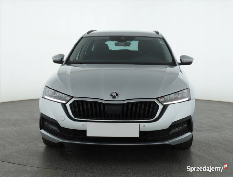 Skoda Octavia 15 TSI sprzedam