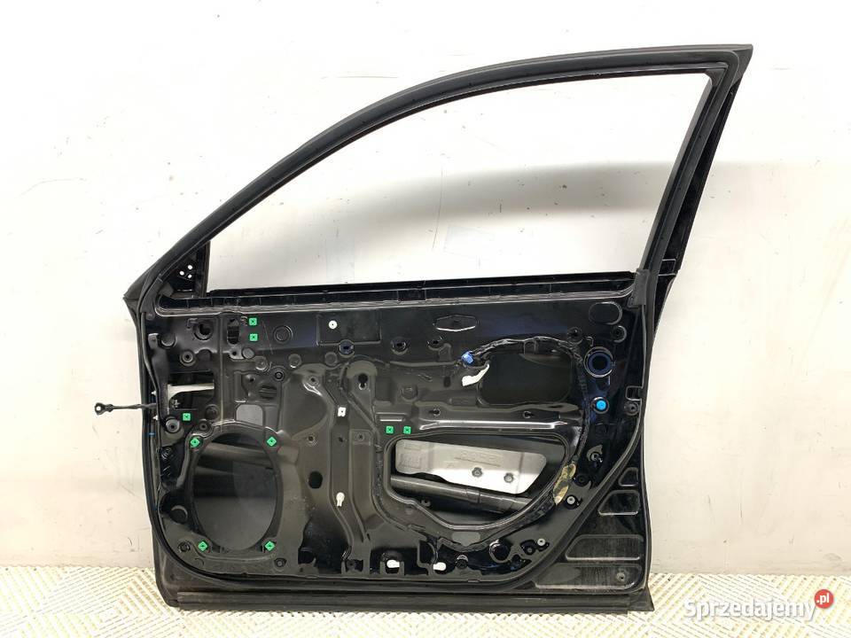 DRZWI PRAWY PRZÓD LEXUS CT Hatchback Obsidian osobowe Drzwi
