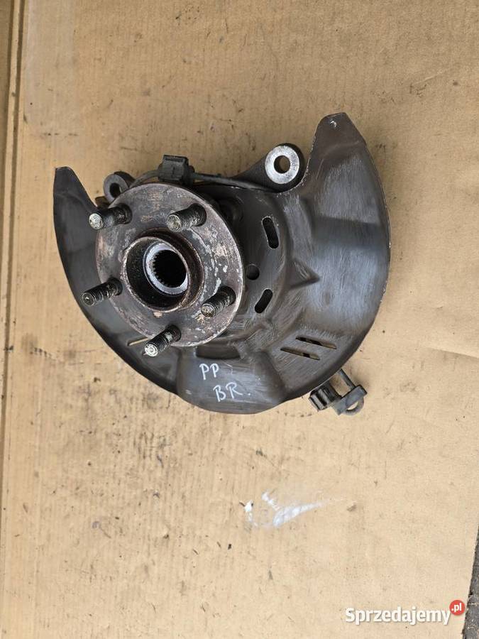 Subaru Outback IV BR zwrotnica piasta Legnica