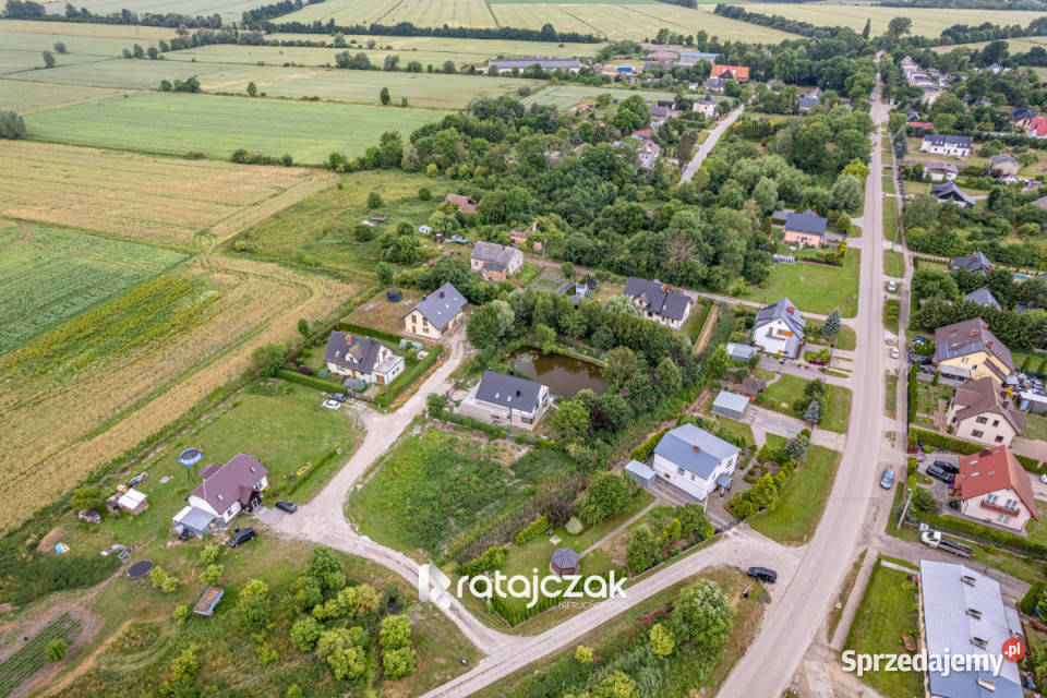sprzedaży działki Miłocin 952m2 utwardzona sprzedam