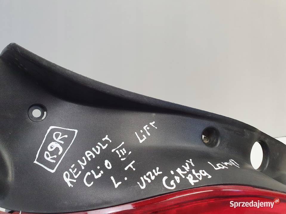 Renault Clio III HB lift 0912r TYLNA LAMPA LEWA Rudka