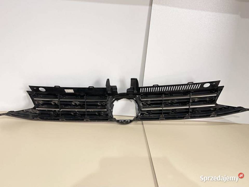 VW TOURAN ATRAPA ZDERZAKA 5TA853653B Ostroróg