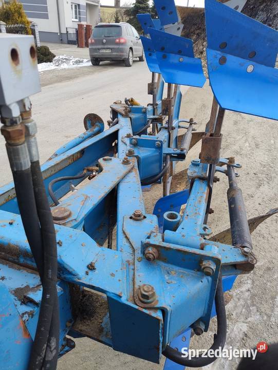 Pług 3 skibowy obrotowy Overum Non Stop Pługi Kutno