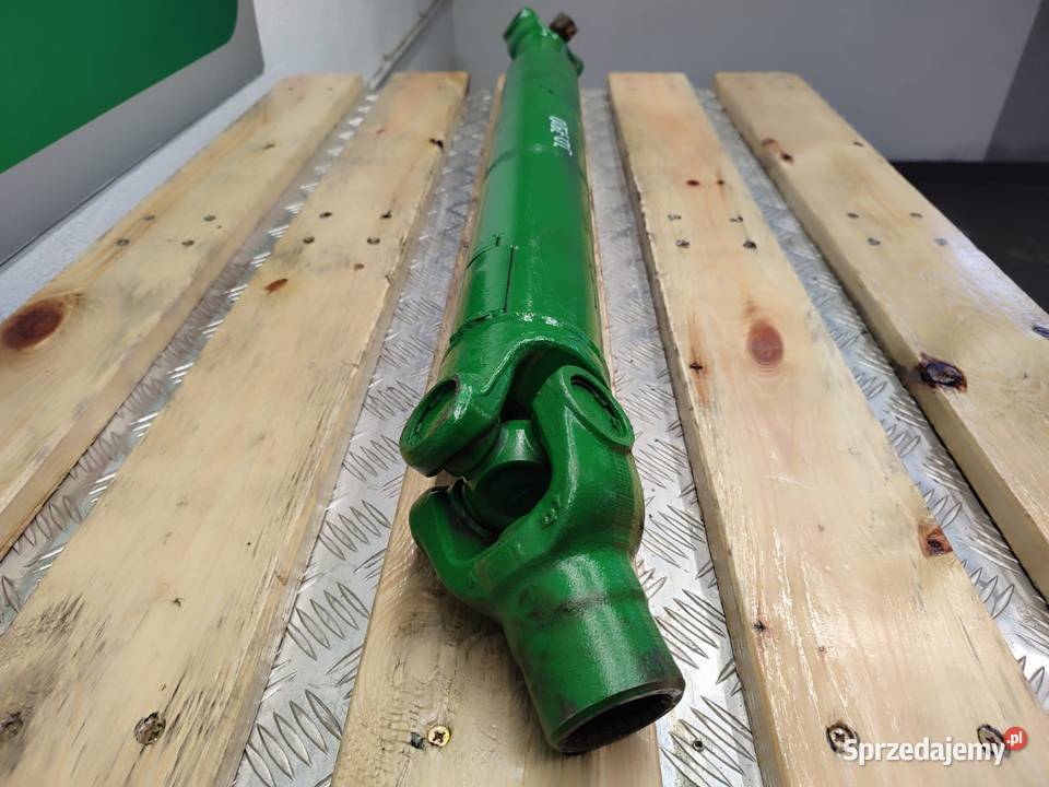 Wał napędowy 11300118 JOHN DEERE 7920