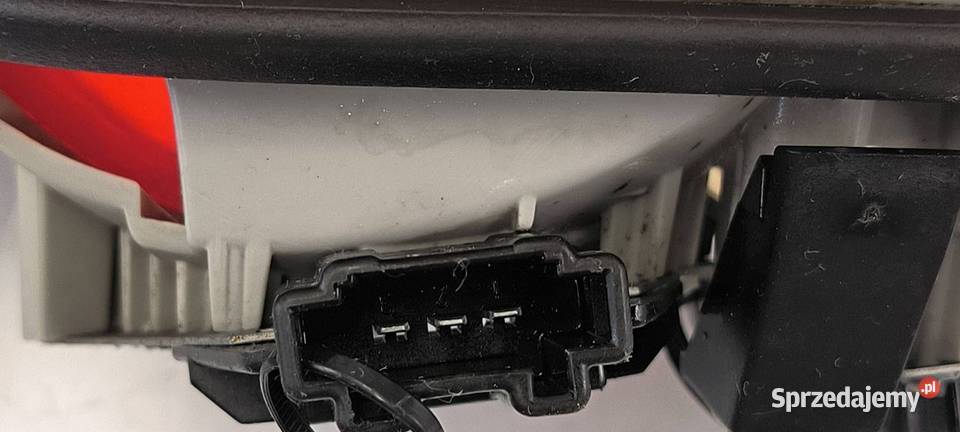 LAMPA PRAWA TYŁ MERCEDES W210 A2108201064 kujawsko-pomorskie Lipno
