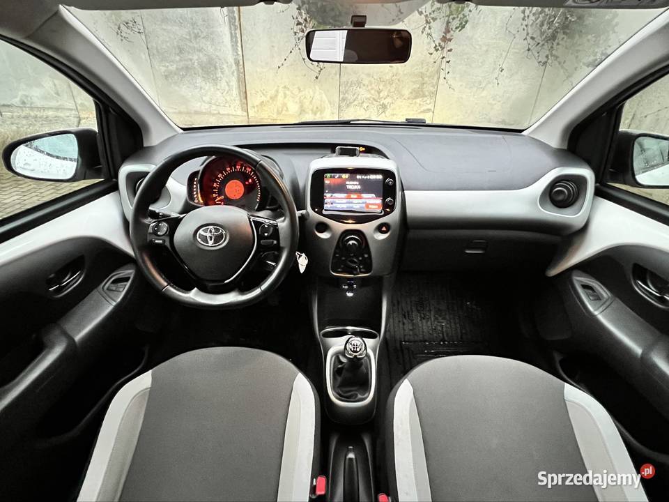 Salon Czujniki Kamera Konserwacji2kpl opon pomorskie Gdynia