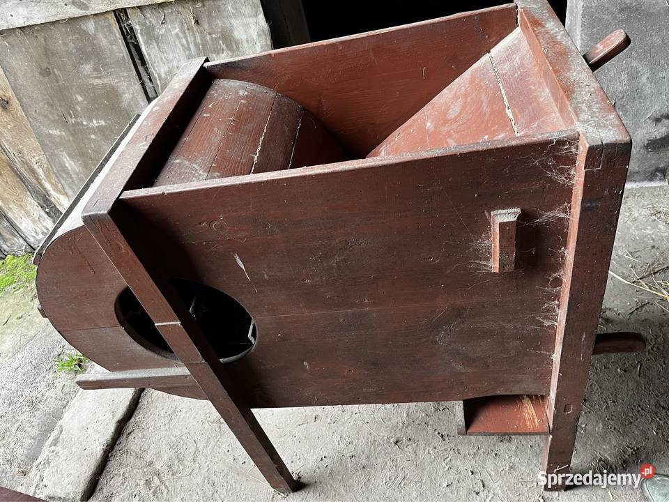 Wietrznik wialnia młynek do zboża Leokadia