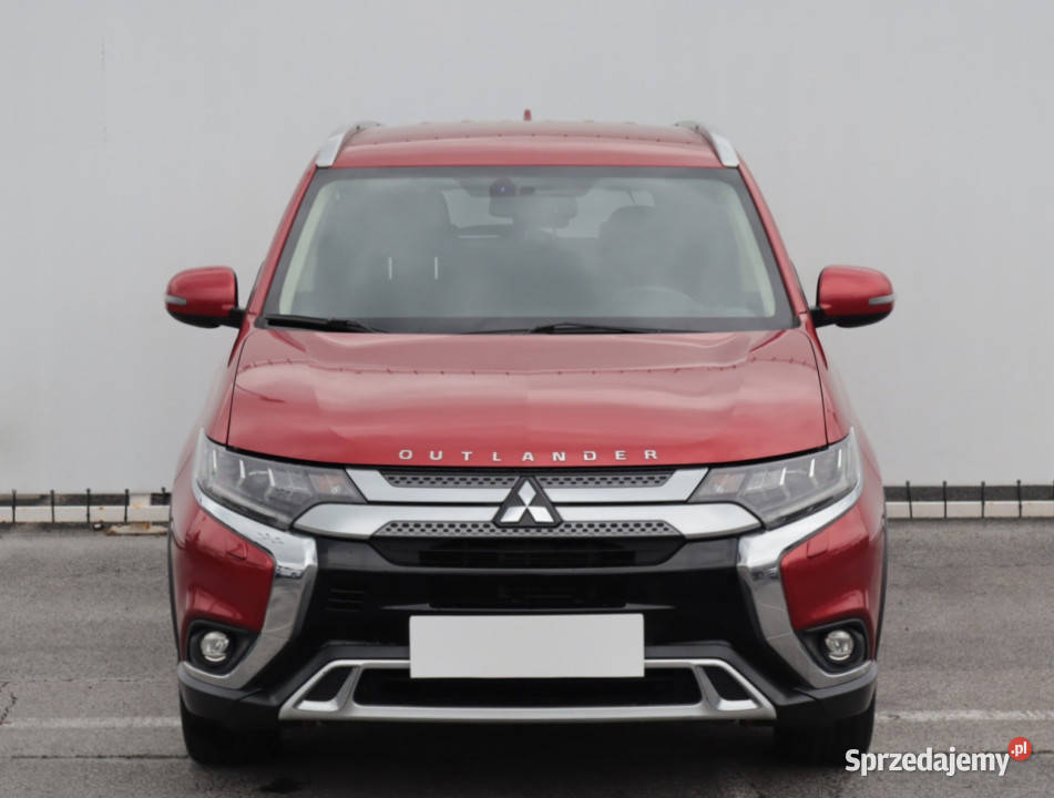 Mitsubishi Outlander 20