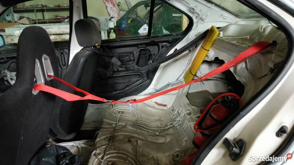 BMW E36 GRUZ nieuszkodzony