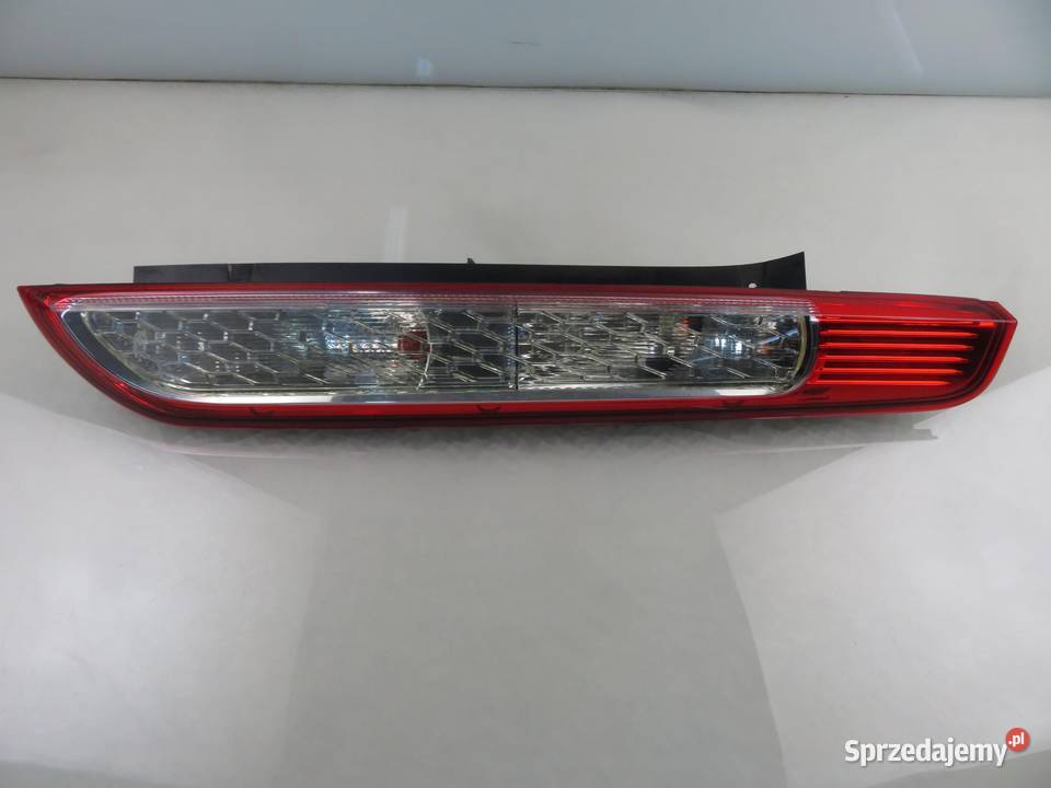 LAMPA PRAWA TYLNA FORD FOCUS MK2 II 8M5113404A