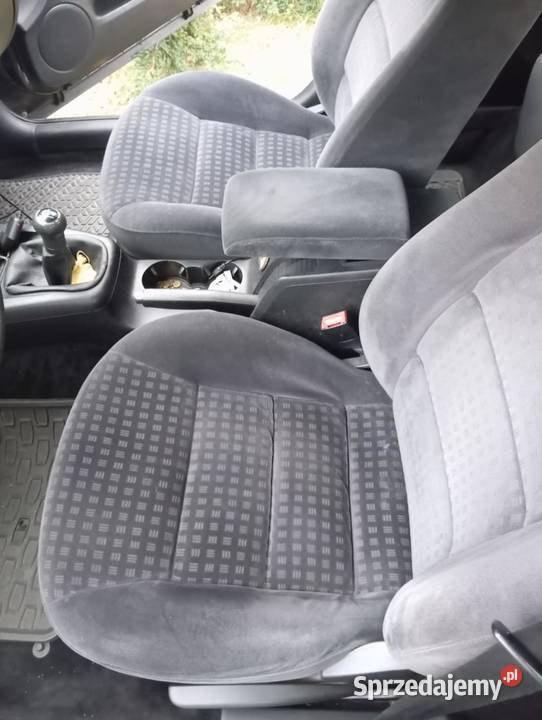 Volkswagen Passat b5fl 16 benzynaLPG BRC moc 102 Zarejestrowany w Polsce Chodzież