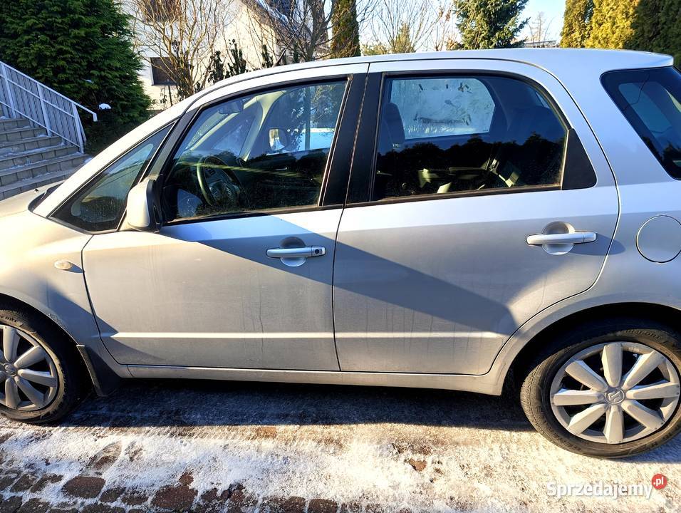 Suzuki SX4 2011 16 B PRYWATNIE BEZWYPADEK nieuszkodzony