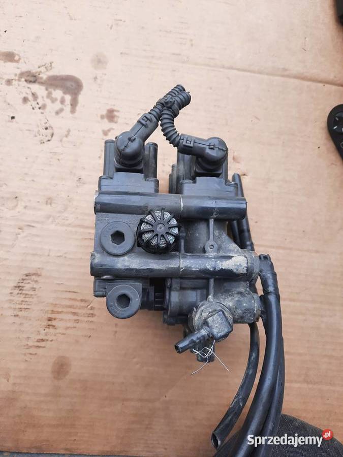 Zawór ECAS poduszek A0013271225 Mercedes Actros Staszów