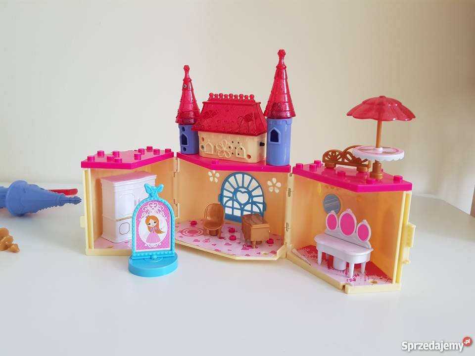 Składany zamek dom do zabawy Lalki i akcesoria Warszawa