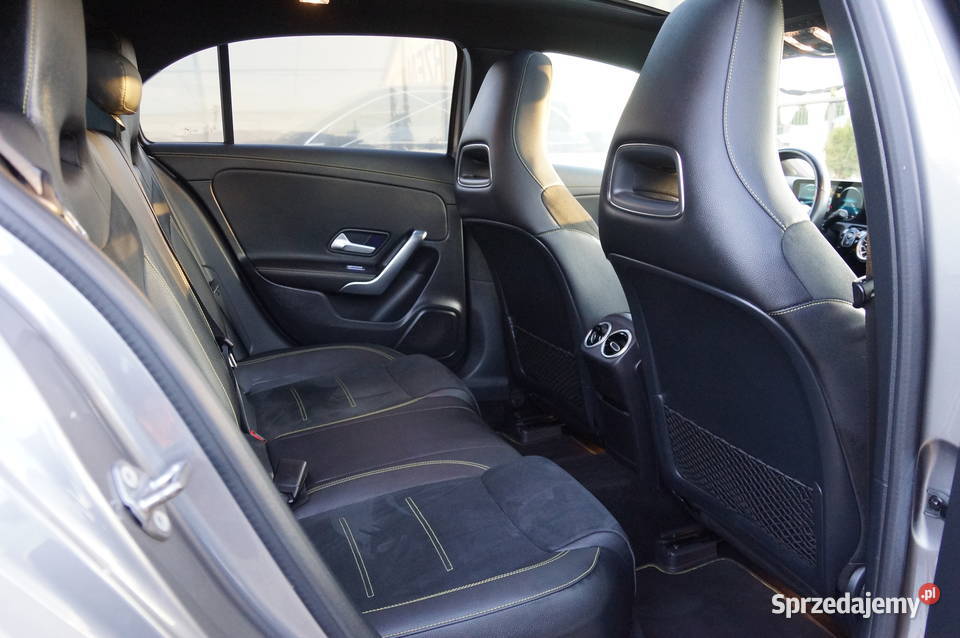 Mercedes A180D 15 Diesel 115 Pakiet AMG Navi lakier metallic Nowy Sącz