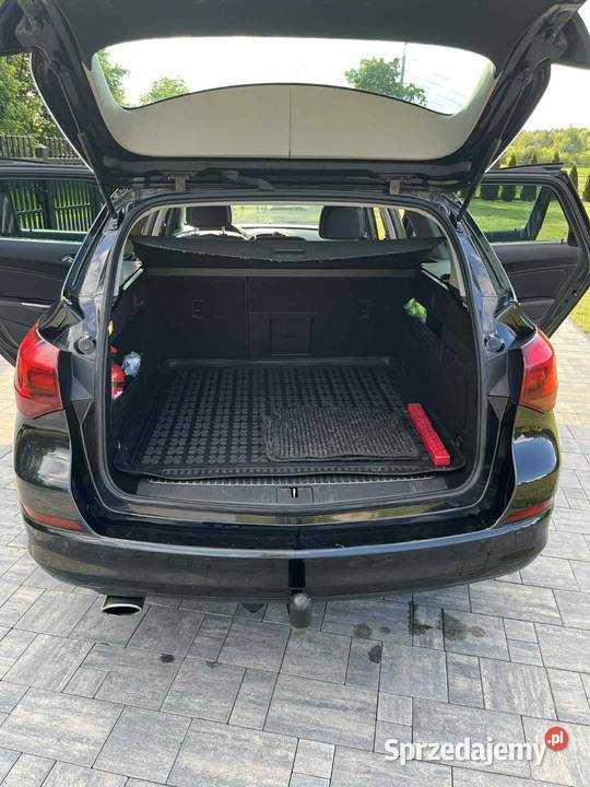 Opel astra j