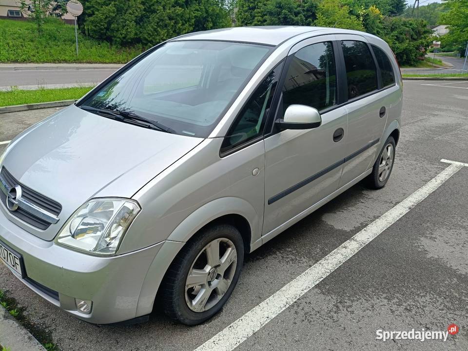 Sprzedam Opel Meriva 16 uszkodzone sprzęgło Dąbrowa sprzedam