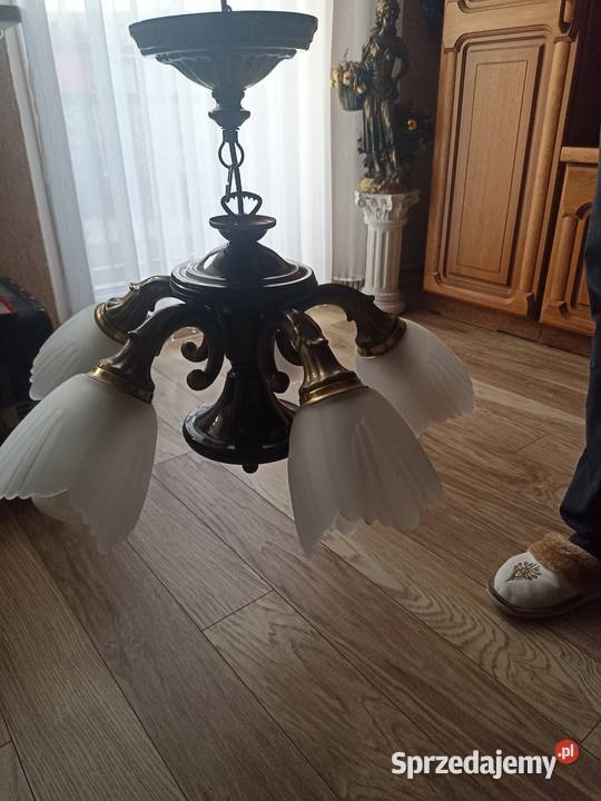 Sprzedam żyrandol rustykalny styl Pozostałe Knurów sprzedam