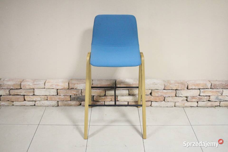 Piękne hokery Naughtone Góra sprzedam