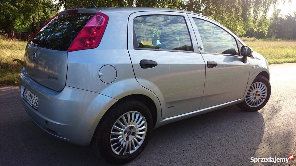 Fiat Grande Punto srebrny 139000km