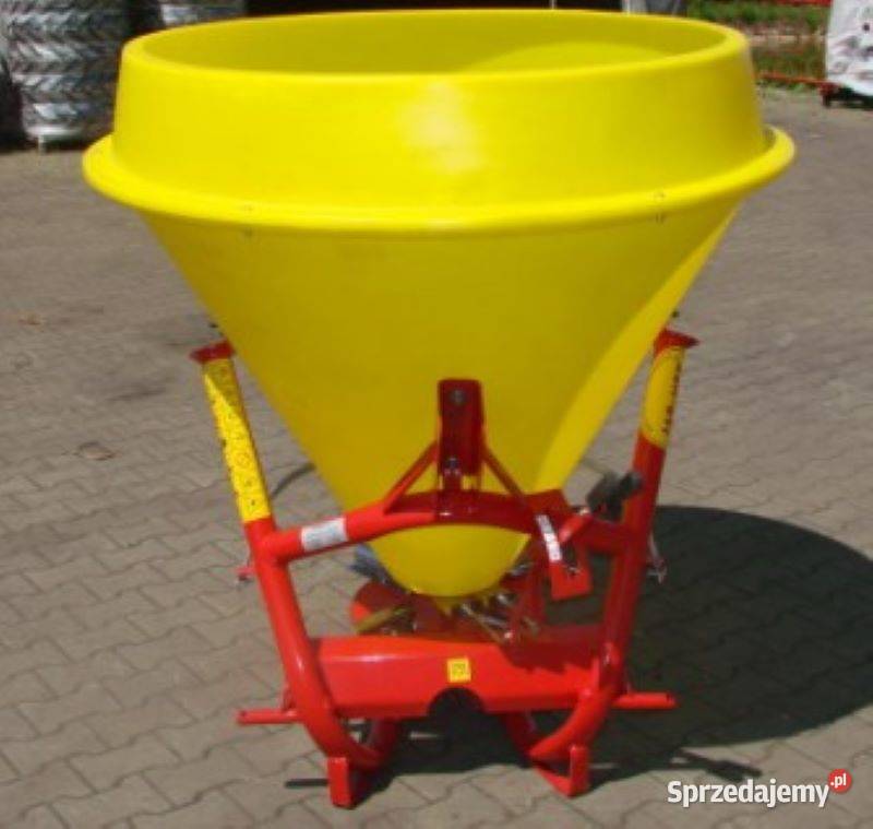 Rozsiewacze nawozów jednotarczowe z plastikowym Maszyny rolnicze dolnośląskie