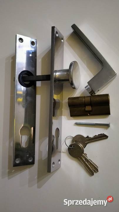 Okucia zamka z wkładką patentową klamką Rybnik