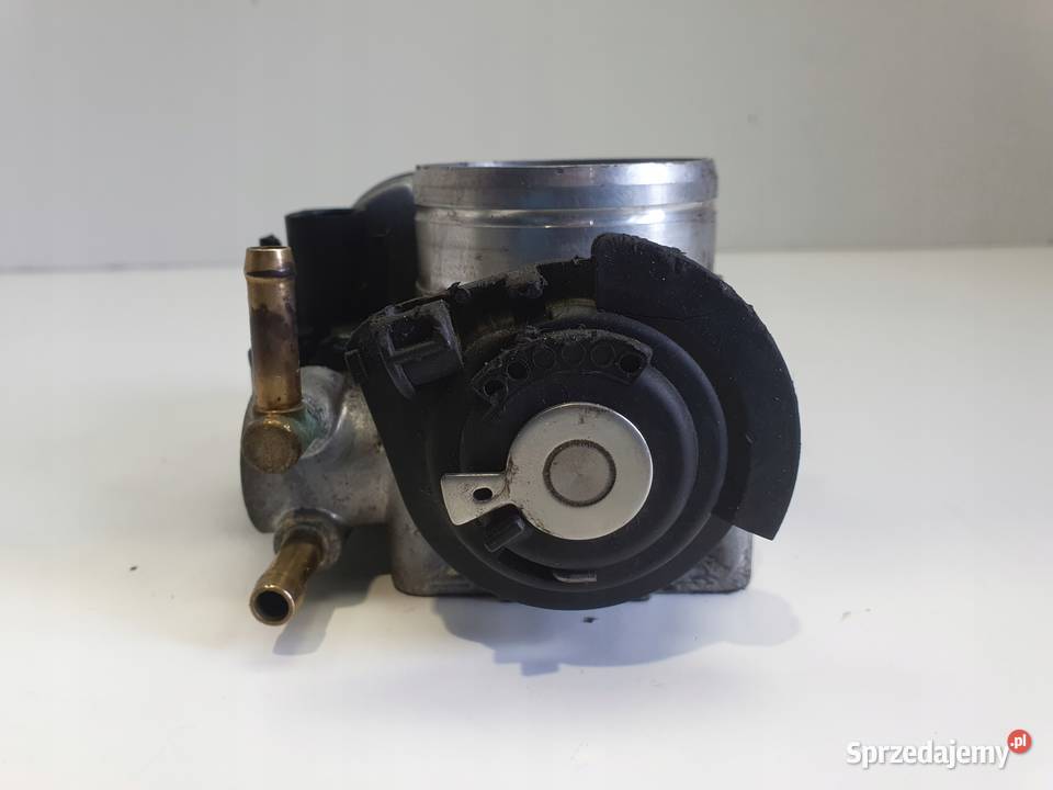 PRZEPUSTNICA VW Bora 16 8V 556108 zamiennik Chełm sprzedam