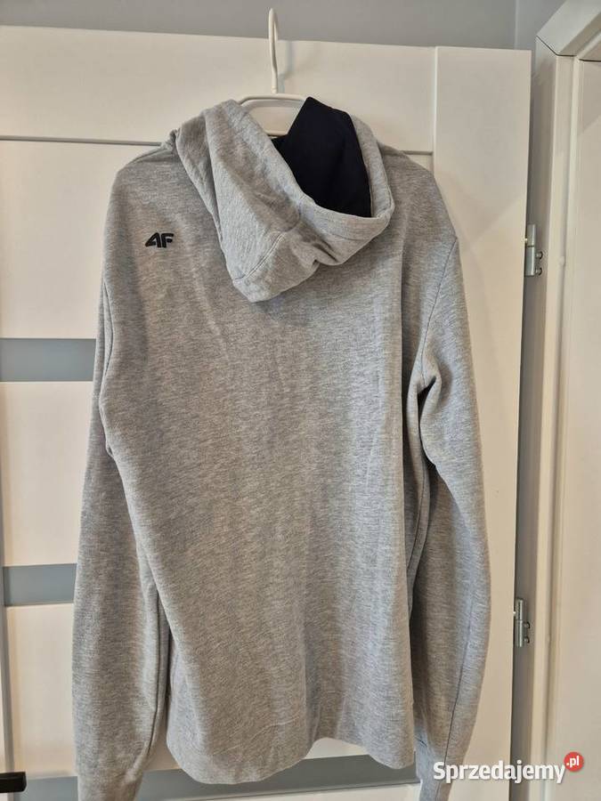 Męska ocieplana bluza z kapturem 4F Nowa Odzież sportowa sprzedam