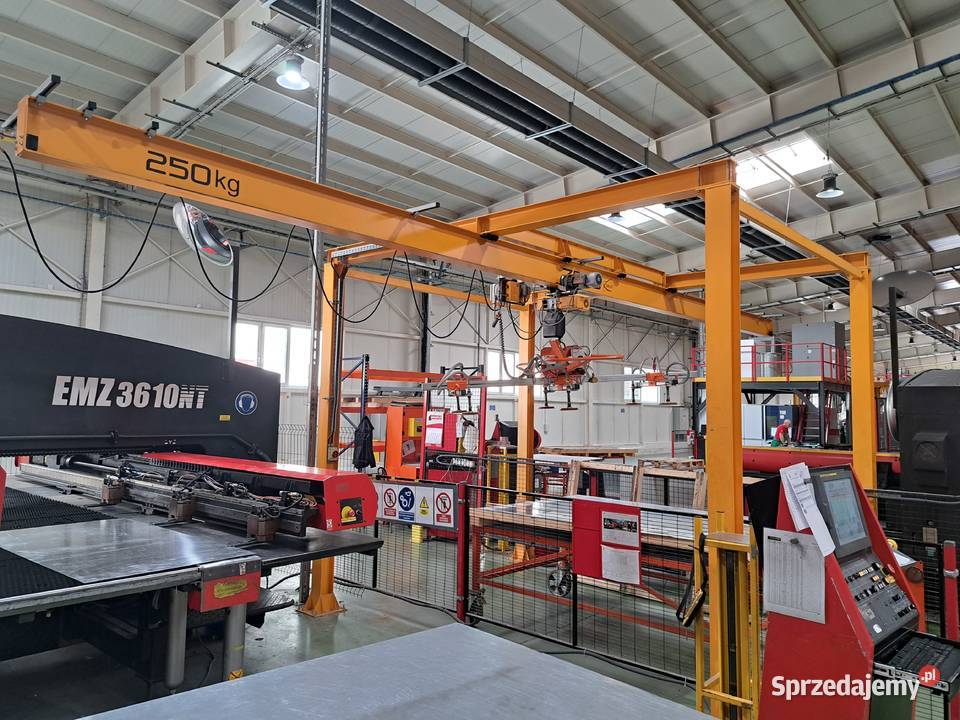 Suwnica 250 ZBUD Dźwigi, podnośniki Włoszczowa