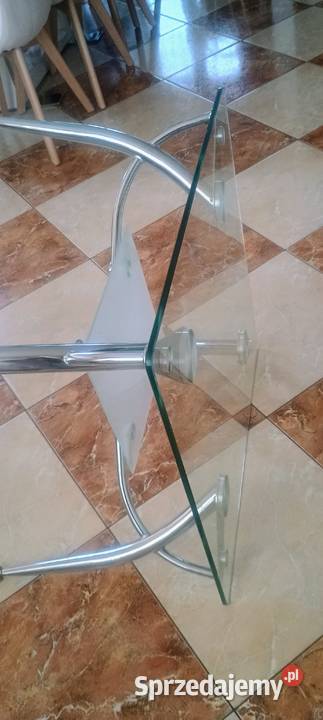 Stolikława szklanny NUGAT kwadrat 50cm Sierpc