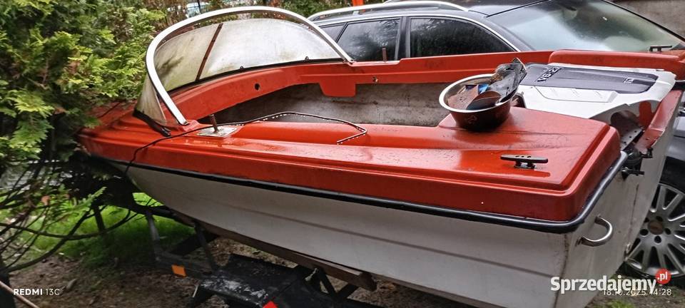 Zamienię motorówkę z przyczepką i silnikiem Milanówek