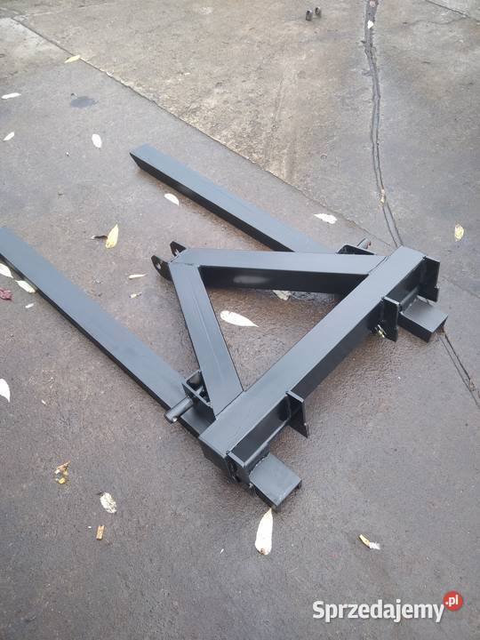 Widlak do Ciągnika tył tuz nieuszkodzony Pozostałe Strzyżów