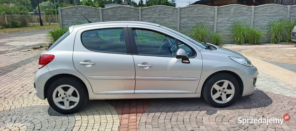 Peugeot 207 2010 14 HDi Wołów