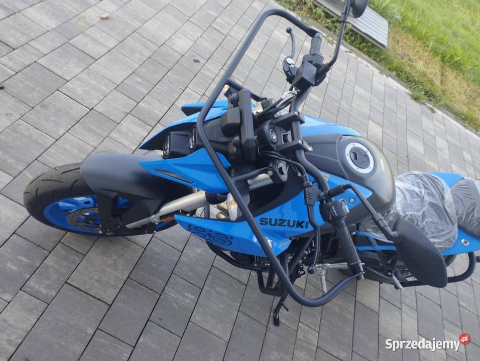 Gmole osłona motocykla Suzuki GSX 8S Jędrzejów