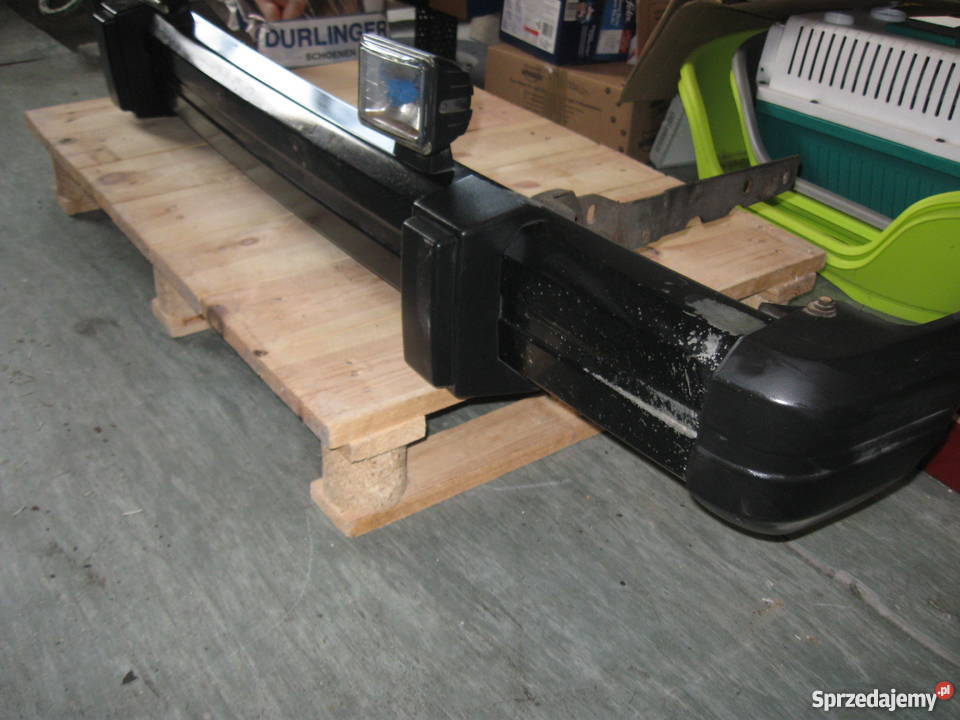 ZDERZAK PRZÓD Z HALOGENAMI JEEP XJ Wrocław