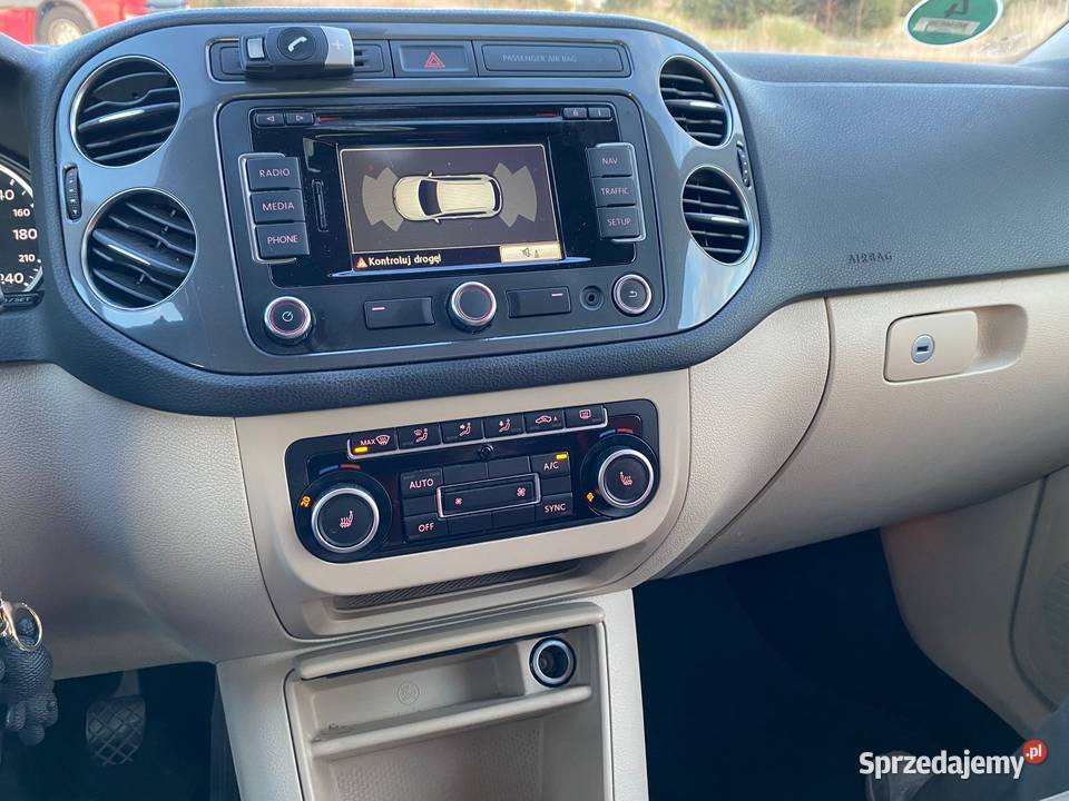 Volkswagen Tiguan 20TDI 140 BOGATE WYPOSAŻENIE wspomaganie kierownicy Ostrowiec Świętokrzyski