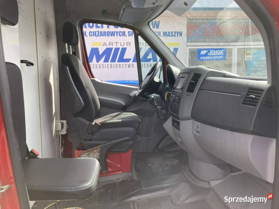 Mercedes Sprinter Autosklep pieczywa sklep Bar centralny zamek Syców