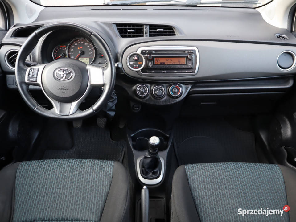 Toyota Yaris 10 VVTi 4/5 Katowice