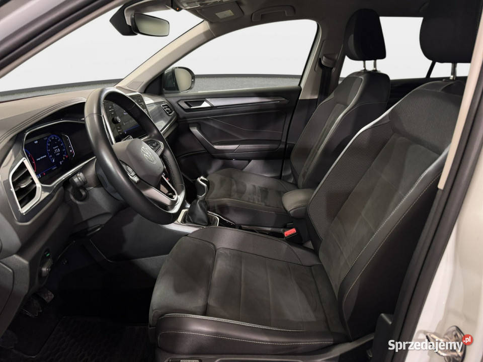 Volkswagen TRoc VAT 23 Style 15TSI 150 M6 2022 r Rok produkcji 2022 Myślenice