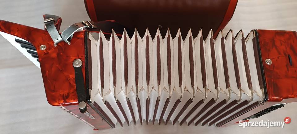 Akordeon basowy Royal Standard Capella 72 basy sprzedam
