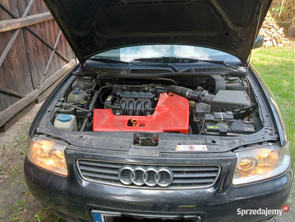 Sprzedam Audiczke A3 8L 97r Benzyna 16 centralny zamek Samochody osobowe