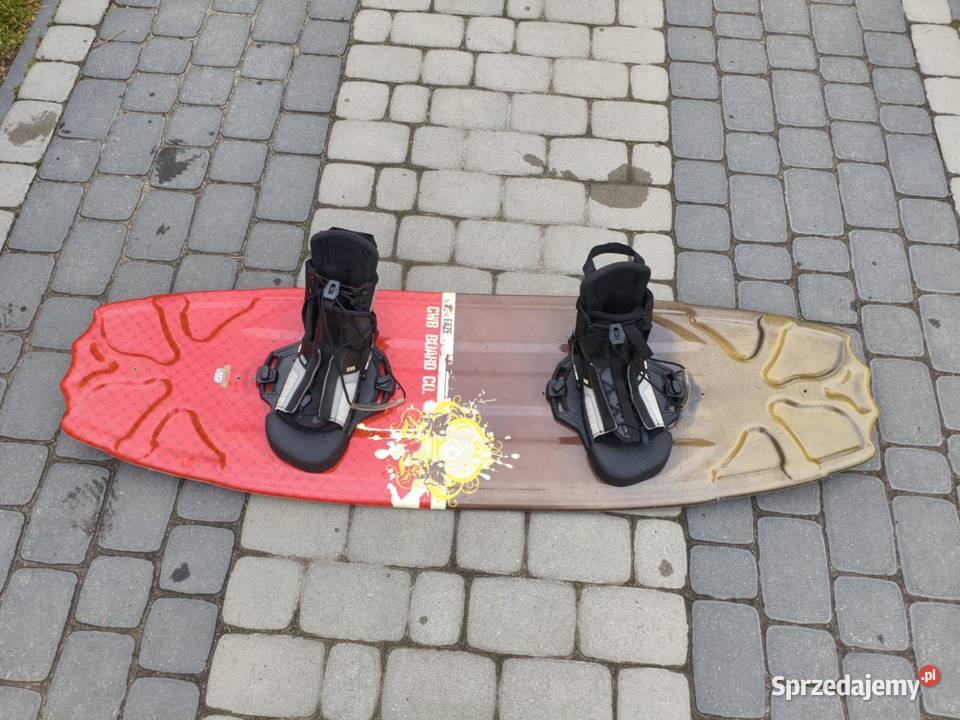 DESKA WAKEBOARDWAKE 141 DESKA DO HOLOWANIA Trzeciewiec sprzedam