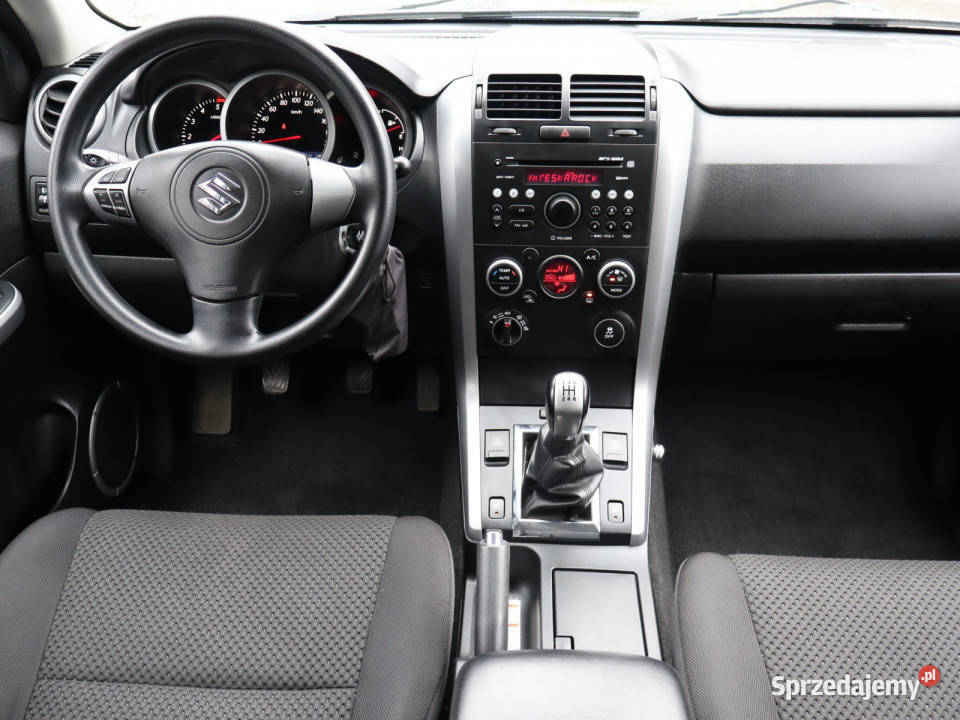 Suzuki Grand Vitara 19 DDiS relingi dachowe