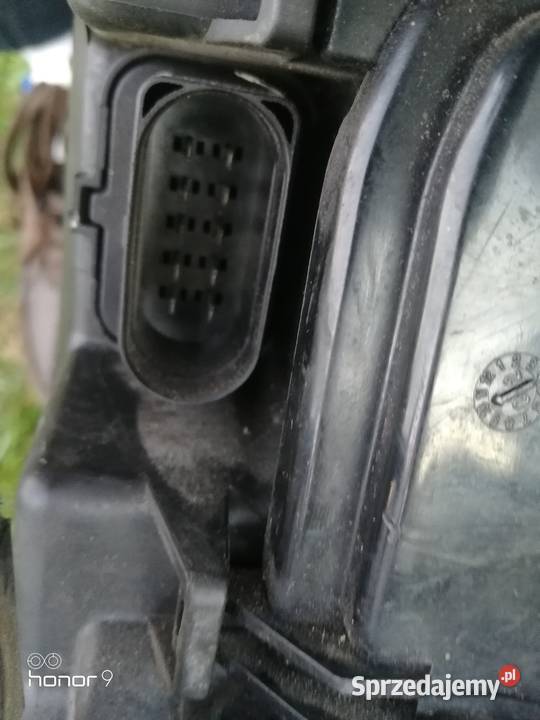 Lampa prawa Audi A8 D3 2003r Koło