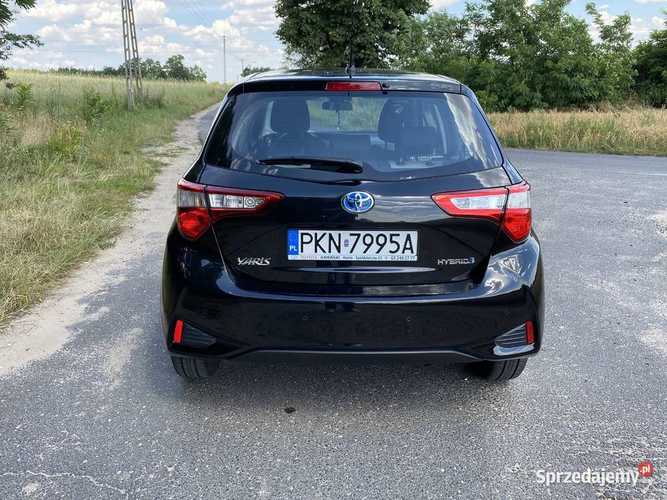 Toyota Yaris 15 hybryda 13 Kozarzewek