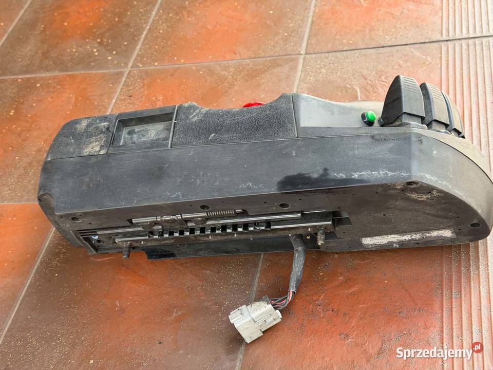 HYSTER panel sterujący