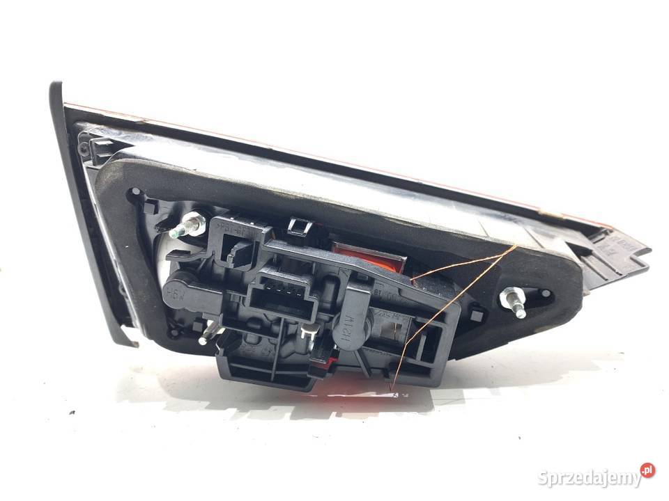 LAMPA TYŁ PRAWA WEWNĘTRZNA AUDI A3 8V 8V5945094A sprzedam