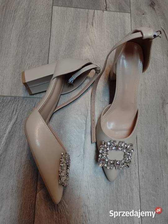 4041 Beżowe bogato zdobione czółenka wieczorowe Kraków sprzedam